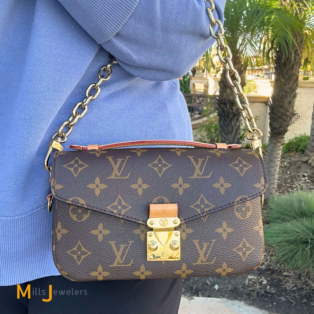 Louis Vuitton Pochette Metis East West Monogram Canvas Crossbody