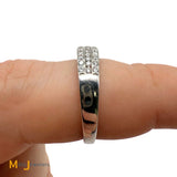18K White Gold 0.37ctw Diamond 3 Row Band Ring Size 7.75