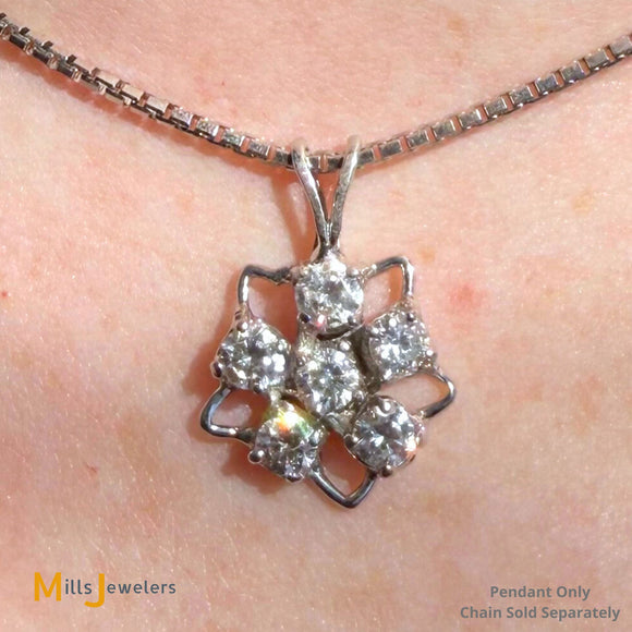 14K White Gold 0.96ctw Diamond Flower Pendant