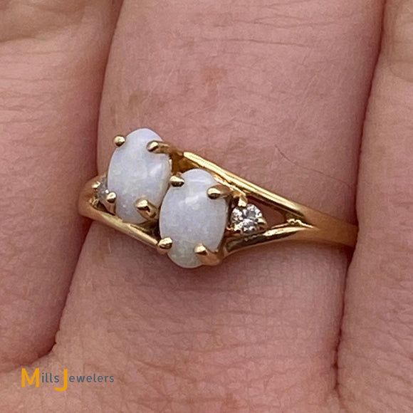 14K Yellow Gold 0.34cts Australian Fire Opal 0.06cts Diamond Cocktail Ring Size 7