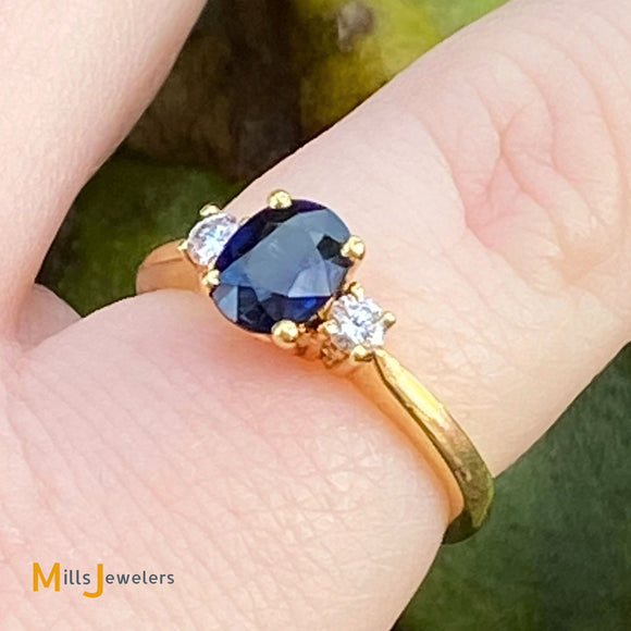 18K Yellow Gold 0.55ct Blue Sapphire 0.12cts Diamond Ring Size 4