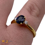 18K Yellow Gold 0.55ct Blue Sapphire 0.12cts Diamond Ring Size 4