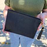 Gucci Animalier Bee Embroidered Pouch Clutch Bag Black Leather