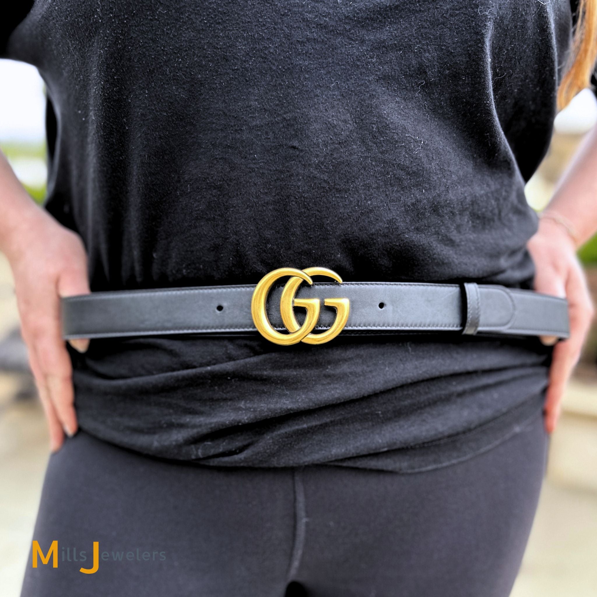 black small gucci belt