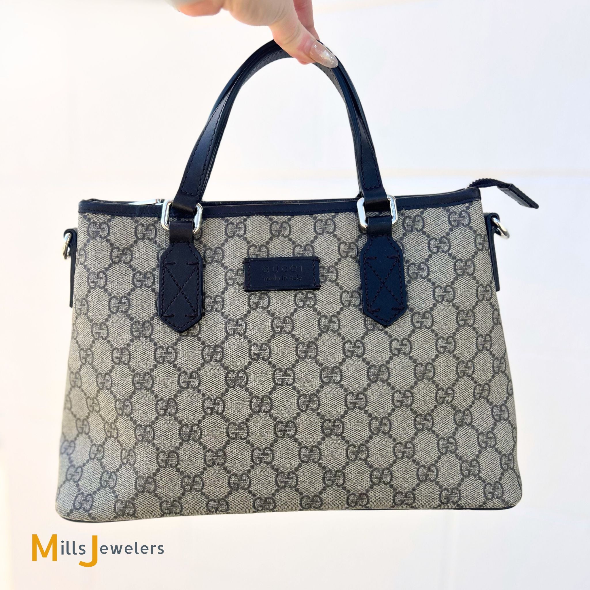 Gucci GG Supreme Small Zippered Tote Bag 429019 – Mills