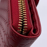Gucci Signature microGuccissima Red Continental Leather Zip-Around Bifold Wallet