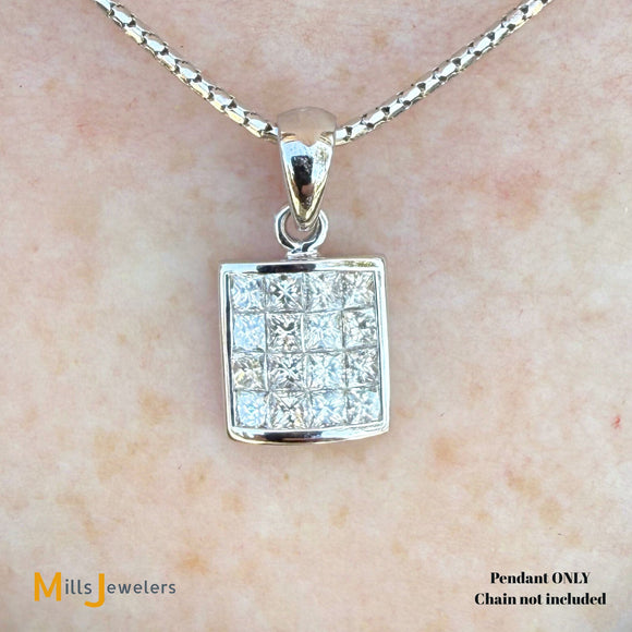 18K White Gold Princess Cut 0.96ctw Diamond Cluster Dangle Pendant