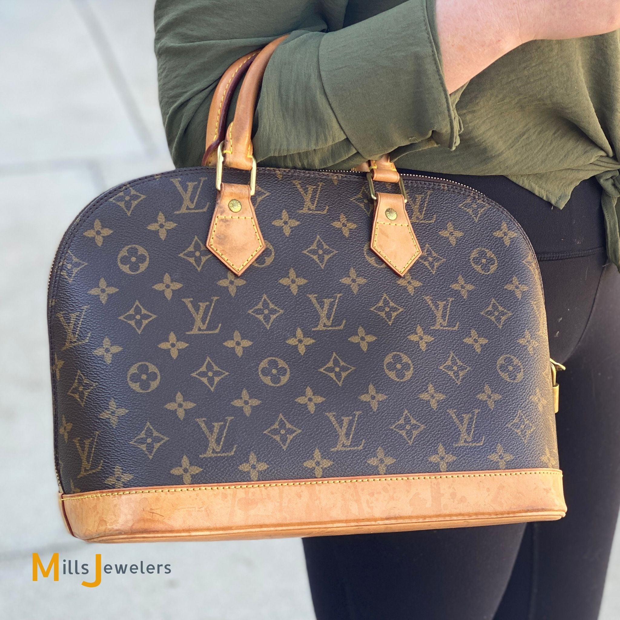 Louis Vuitton Alma Mm With Strap