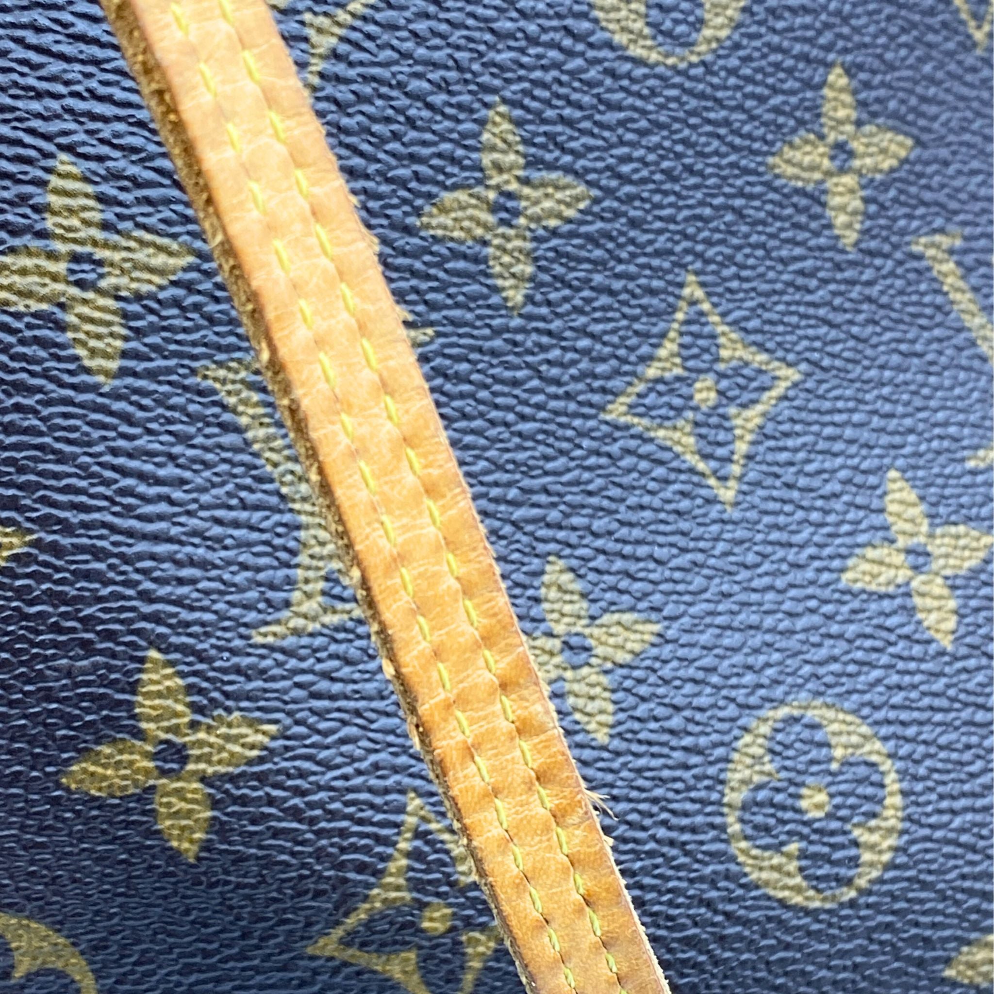 Louis Vuitton Neverfull MM Monogram Canvas Tote Bag 2008 – Mills