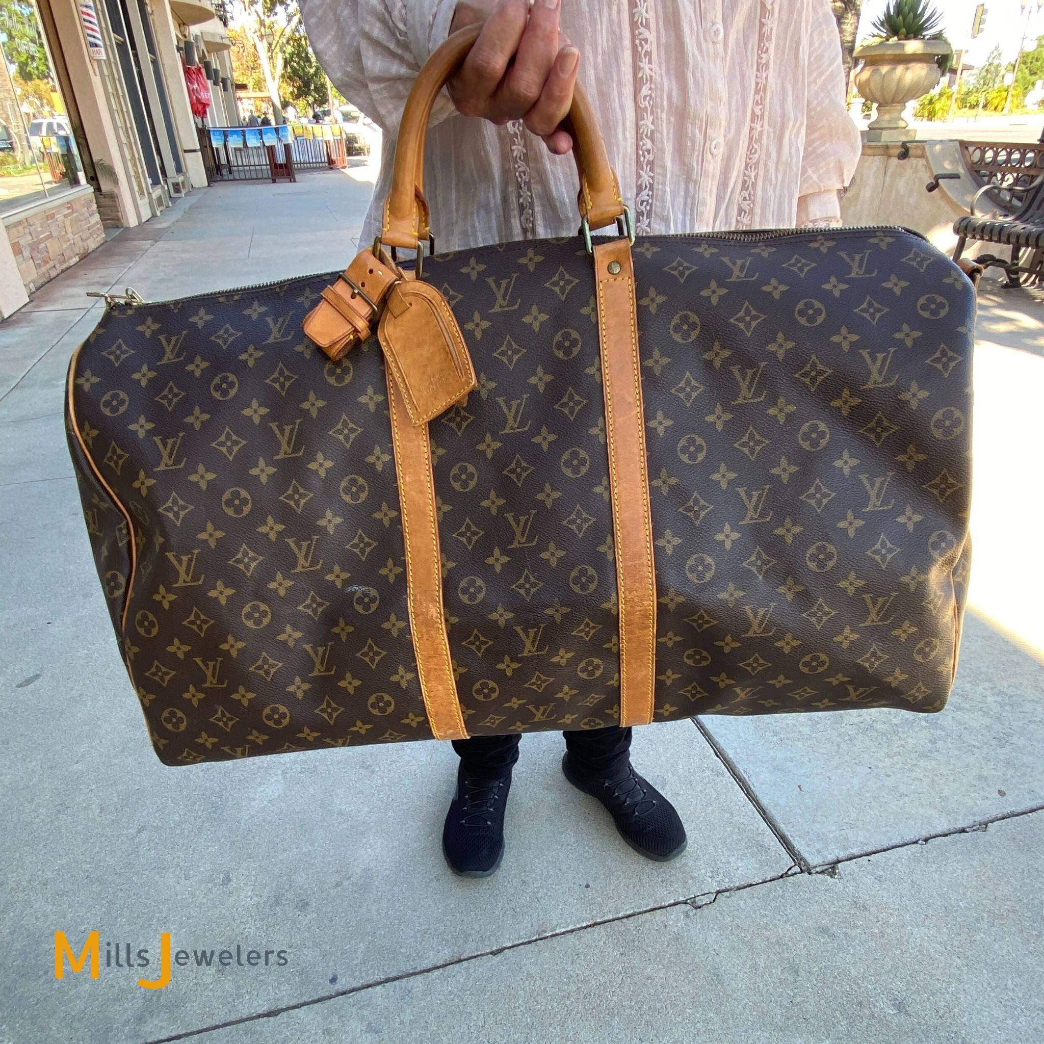 Vintage Louis Vuitton Keepall 60 Monogram Canvas Travel Bag 1997 – Mills  Jewelers & Loan