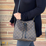 Louis Vuitton NéoNoé MM Monogram Noir Bucket Shoulder Bag M44020