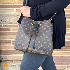 Louis Vuitton NéoNoé MM Monogram Noir Bucket Shoulder Bag M44020
