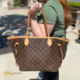 Louis Vuitton Neverfull MM Monogram Canvas Tote Bag