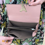 Louis Vuitton Portefeuille Capucines Magnolia Taurillon Leather Wallet 2019