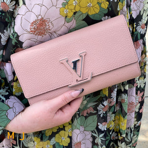 Louis Vuitton Portefeuille Capucines Magnolia Taurillon Leather Wallet 2019