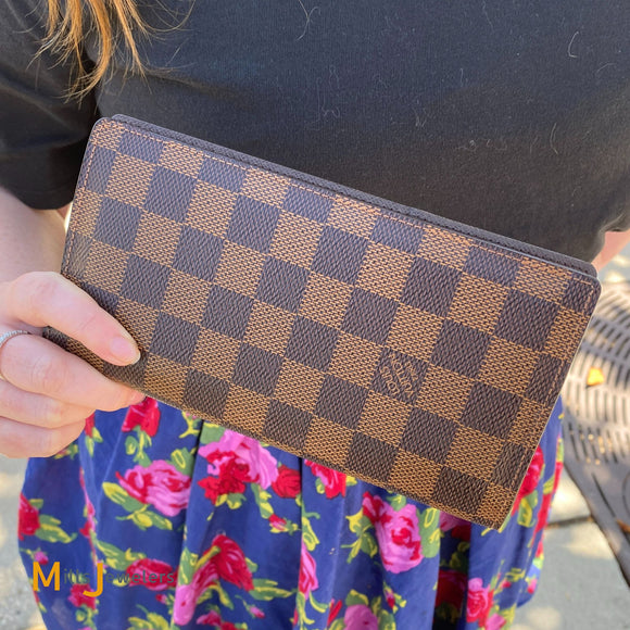Louis Vuitton Damier Ebene Brazza Canvas Wallet