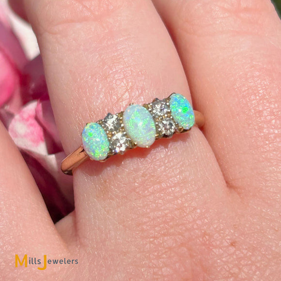 14K Yellow Gold Vintage 0.12ctw Diamond and Fire Opal Three Stone Band Ring Size 8