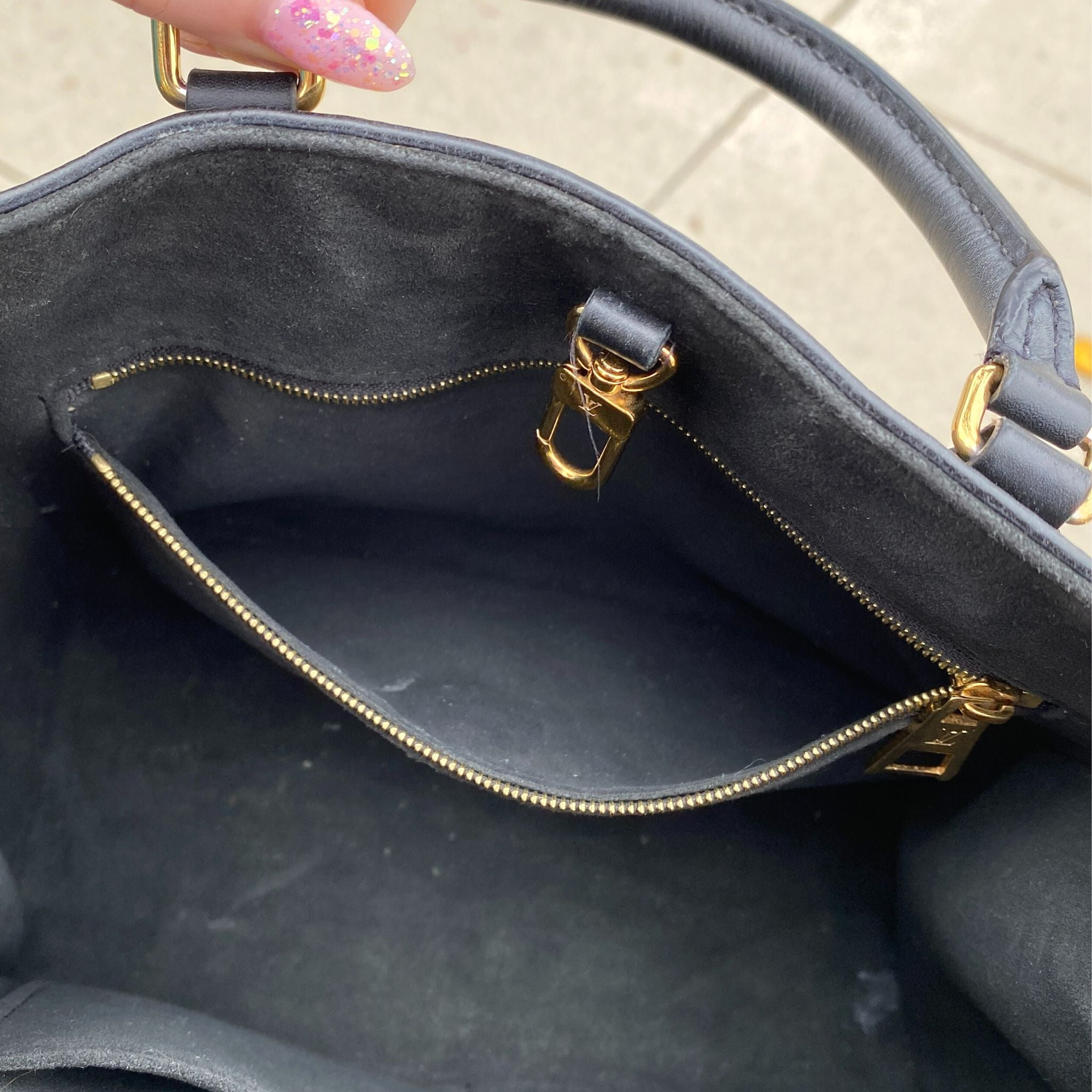 Louis Vuitton Empreinte Monogram Giant OnTheGo PM Tote Bag