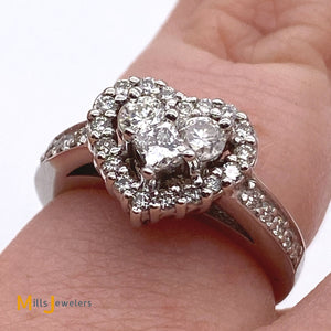 14K White Gold Heart Shaped 0.75ctw Diamond Ring Size 5.5 Mills