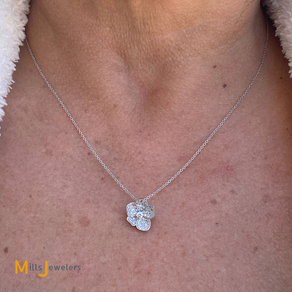 18k white gold flower pendant diamond necklace