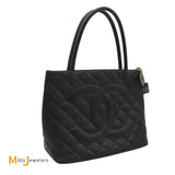 chanel black leather tote bag