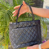 chanel caviar black tote leather handbag