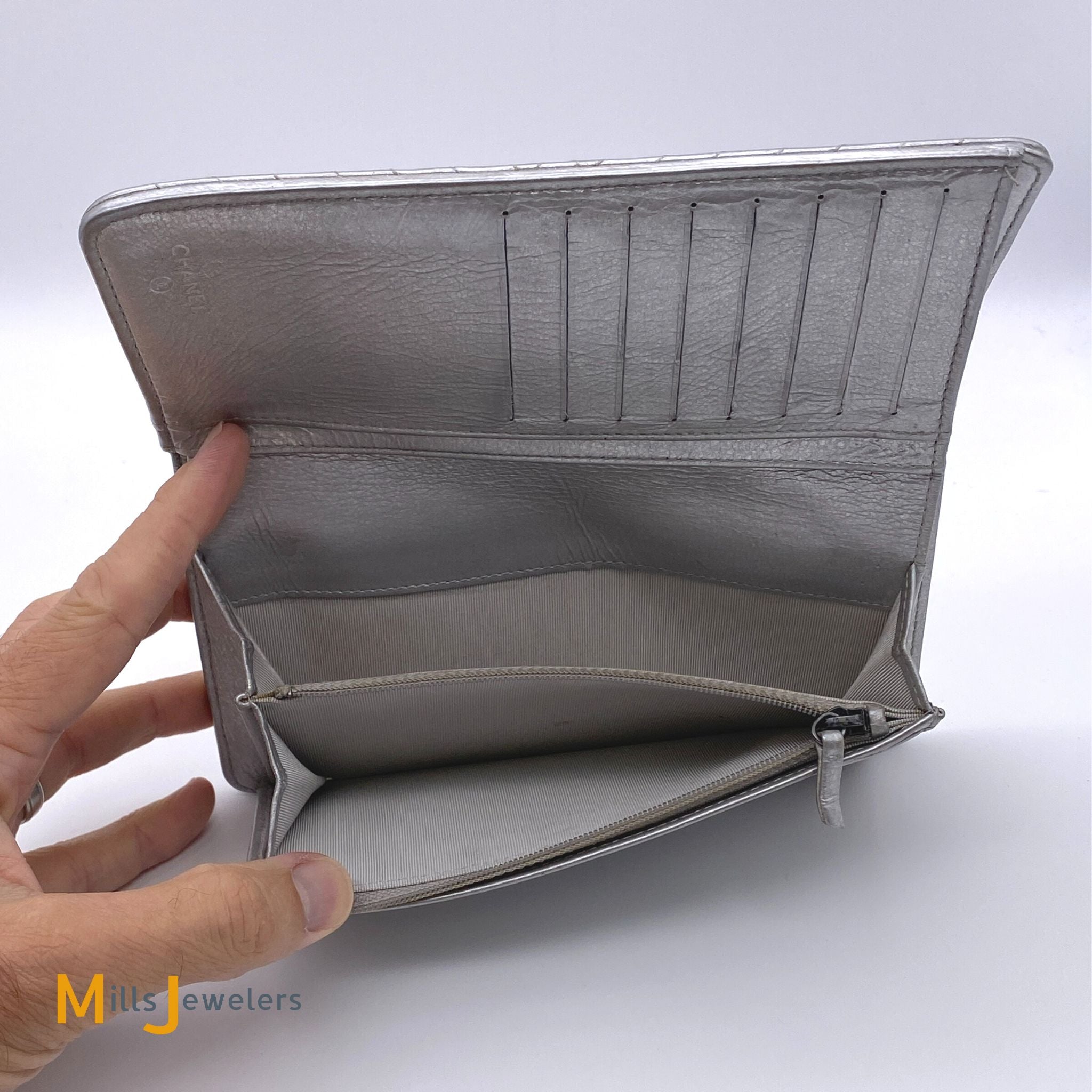 chanel gray wallet
