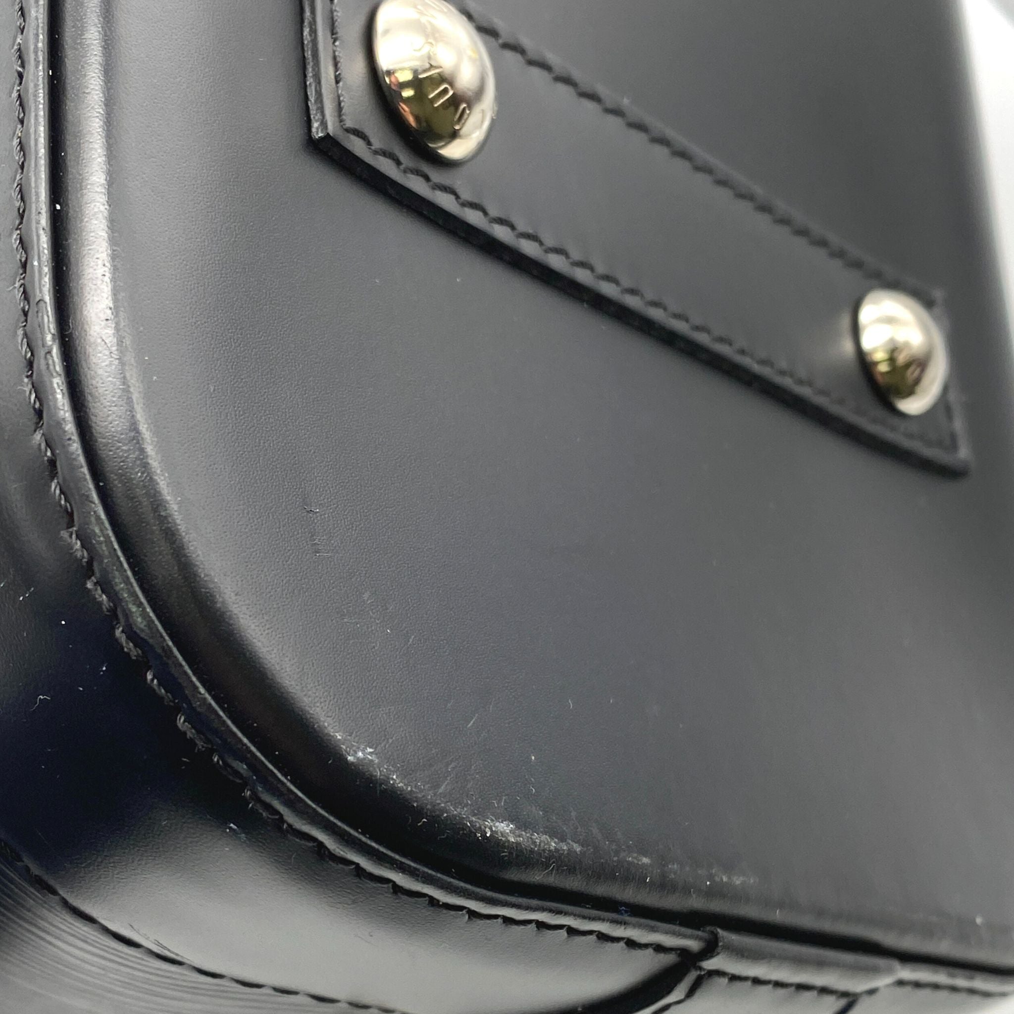 Louis Vuitton Alma MM Black Epi Leather Satchel Handbag – Mills