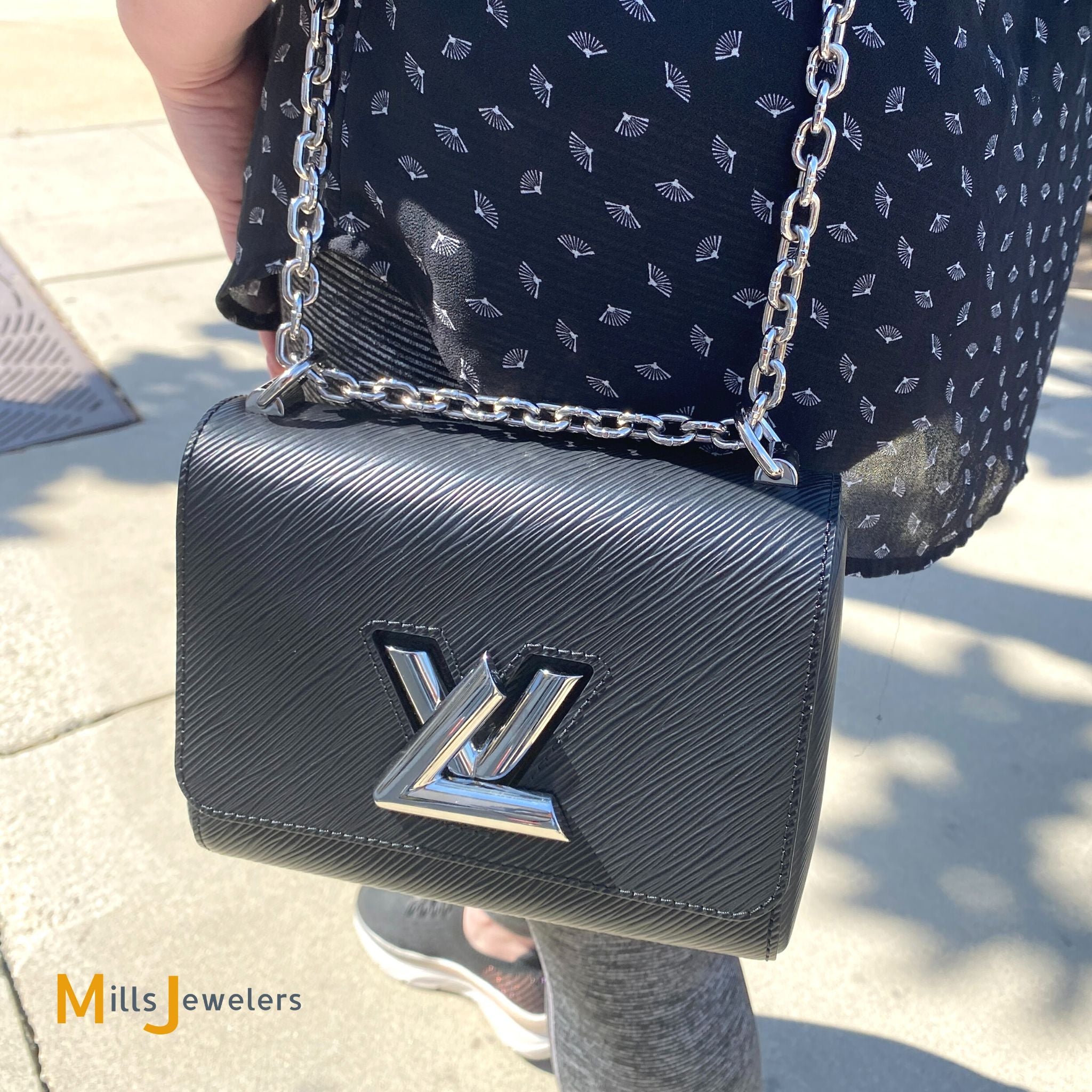 Louis Vuitton Twist PM Black EPI