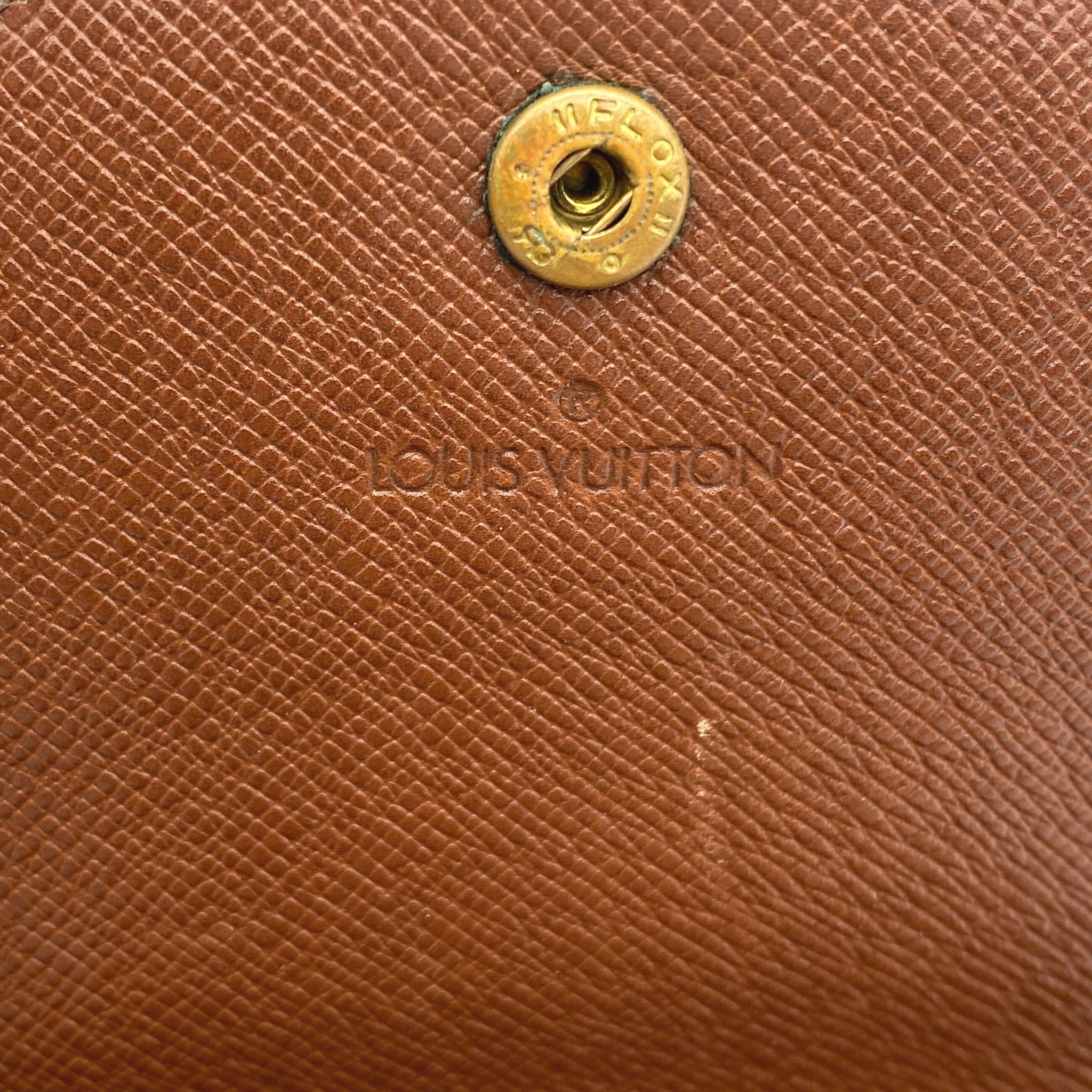 Louis Vuitton Porte Monnaie Gousset Coin Pouch