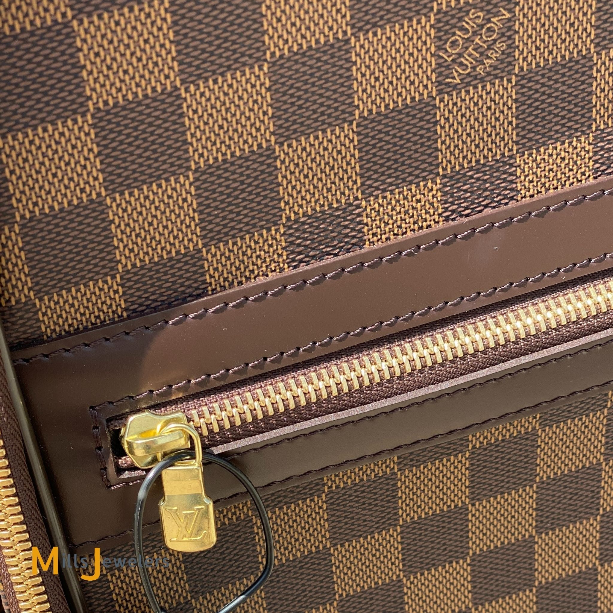 Louis Vuitton Pegase 60 Ardoise Taiga Rolling suitcase carry on Luggag –  Debsluxurycloset