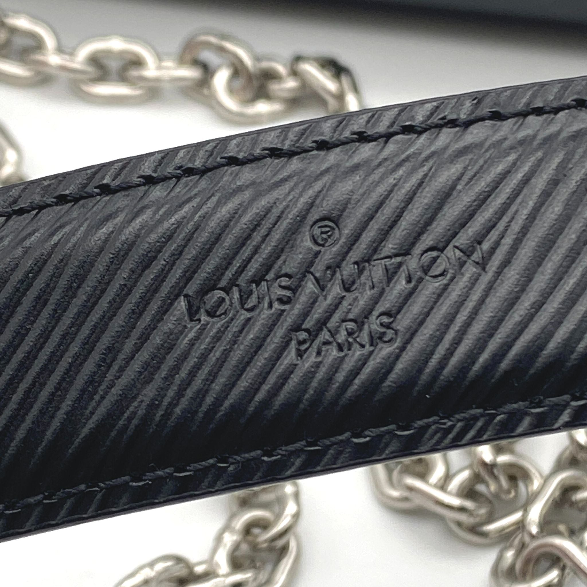 LOUIS VUITTON Twist PM Black Epi