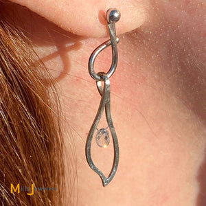 Platinum 0.42ctw Pear-Shaped Briolette Diamond Dangle Earrings